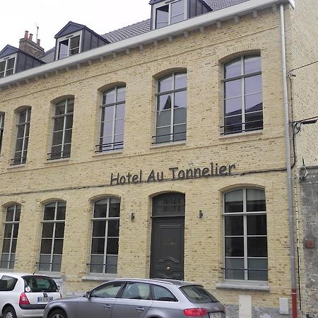 Hotel - Restaurant Au Tonnelier Bergues Esterno foto